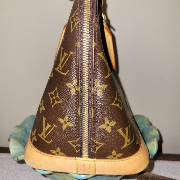Pre-loved authentic 2004 Louis Vuitton PM Alma - Picture 5 of 8